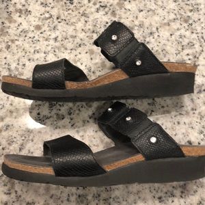 Naot Ashley Sandal in Black Madres Leather